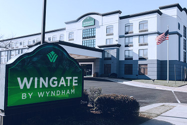 Wingate by Wyndham Chantilly / Dulles Airport | Chantilly, VA Hotels